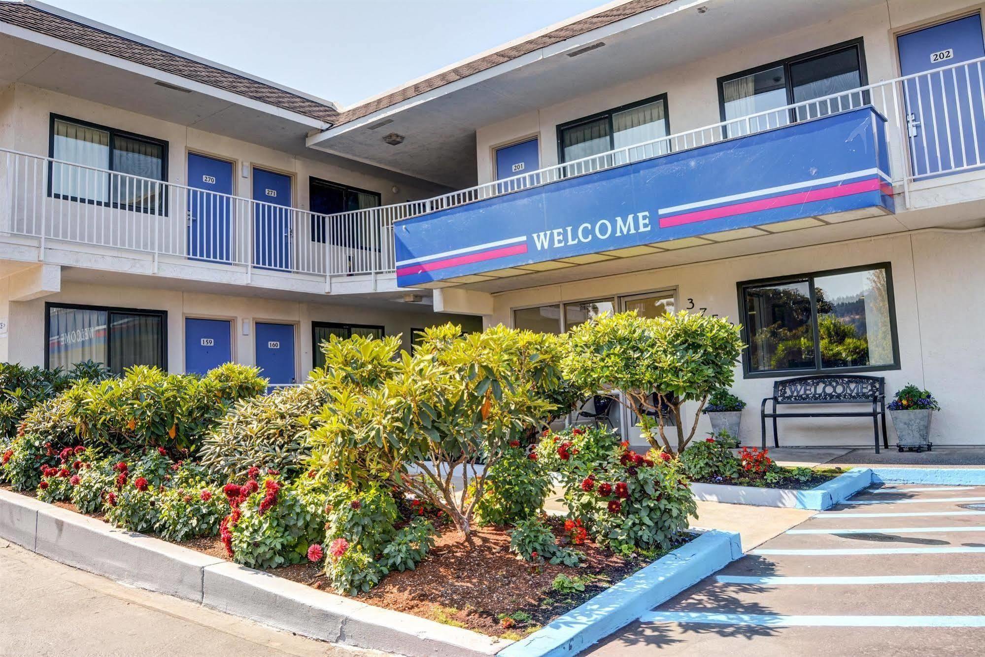 Motel 6-Springfield, Or - Eugene North Eksteriør bilde